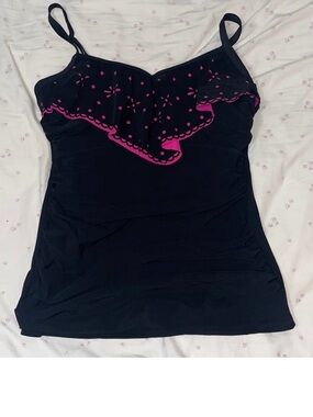 Profile By Gottex
Profile by Gottex Tankini Top.